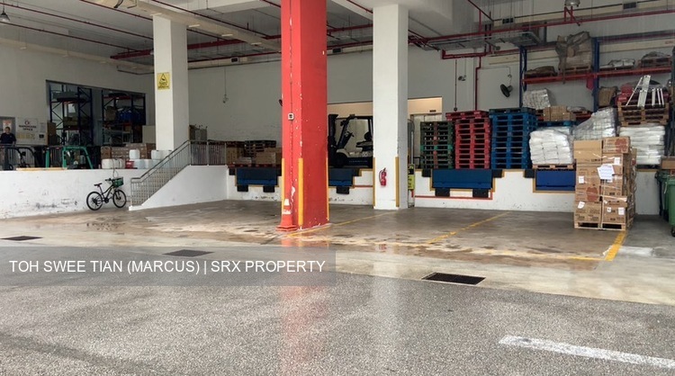 Tampines near Safra, T West Mrt (D18), Factory #597595681